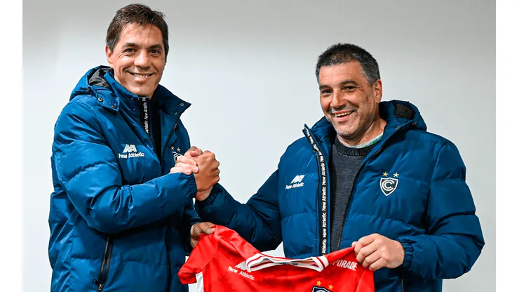 El estratega argentino ya dirigió en el fútbol peruano.
