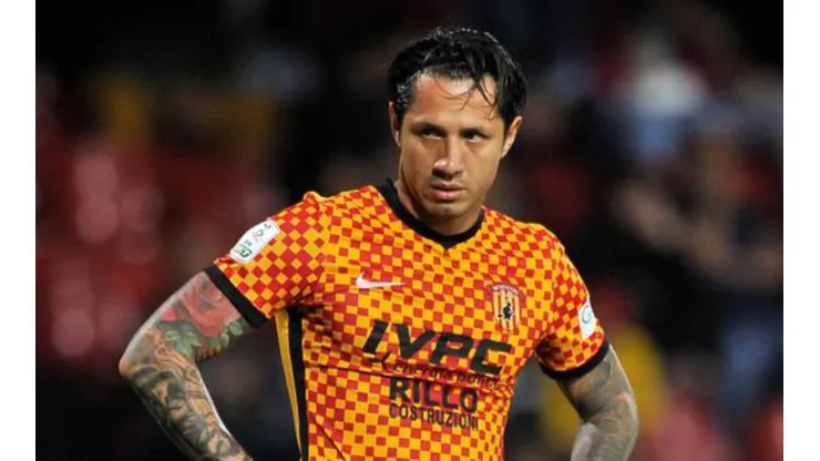 Tiene un sueldo muy alto: Cagliari se olvida de Gianluca Lapadula