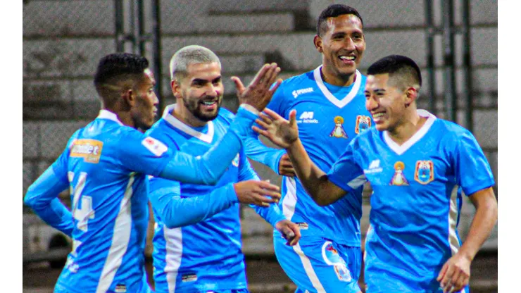 El 'Poderoso del Sur' derrotó (3-0) a Carlos Stein en Juliaca