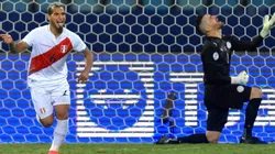 Miguel Trauco es seguido desde Turquía