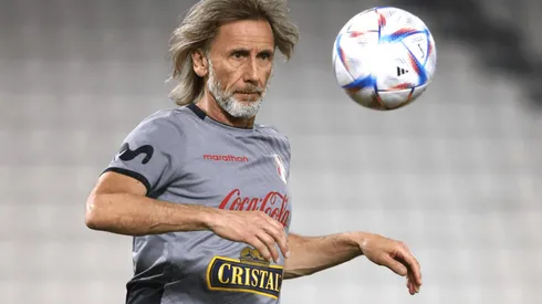 Ricardo Gareca rechazó oferta de Egipto por este motivo: "Renovará con Perú"