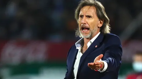 Juan Carlos Oblitas reveló cuál es la fecha límite para saber si Ricardo Gareca sigue o no en la Selección Peruana. (Foto: Getty Images)