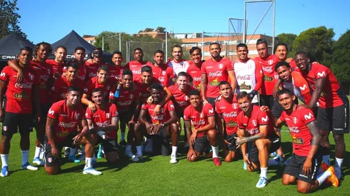 "Permitieron que la concentración de la Selección Peruana en Doha sea la ‘Calle de las Pizzas’". (Foto: Twitter Selección Peruana)