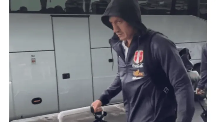 Gianluca Lapadula se despidió de Qatar: "Buen viaje muchachos, arriba Perú"