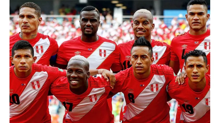La pésima estadística de Perú con camiseta alterna antes del repechaje internacional