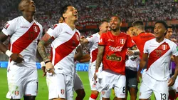 Selección Peruana festejando su pase al repechaje a Qatar 2022. (Foto: Getty Images)