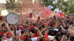 Así fue el banderazo de los hinchas de la Selección Peruana previo al amistoso ante Nueva Zelanda. Foto: El Comercio