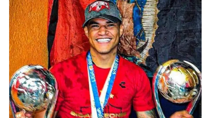 De ser marginado en su país: Anderson Santamaría nuevamente campeón de la Liga MX