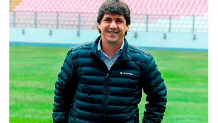 El exgerente deportivo de la Universidad San Martín no llegara a Universitario de Deportes. Foto: GLR