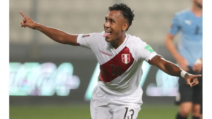 Renato Tapia anticipa el repechaje