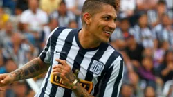 Paolo Guerrero quiere firmar en Alianza
