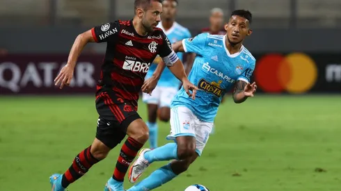 Cristal tiene un duro cruce ante el Fla