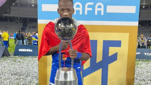 Luis Advíncula y su alegría por el campeonato: "¡Qué lindo es todo esto! ¡Vamos, Boca!"