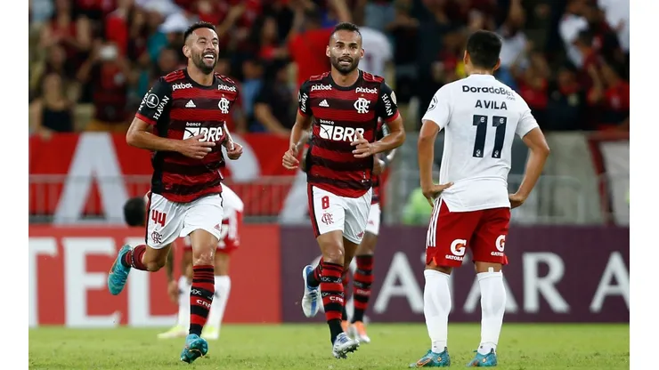 Sporting Cristal no pudo quedar tercero en el Grupo H y Universidad Católica clasificó a la Conmebol Sudamericana. Foto: Getty