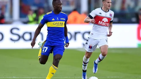 Advíncula jugó un gran partido ante Tigre