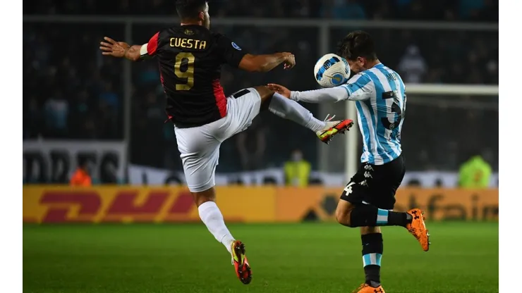 FBC Melgar no pudo con Racing y perdió el primer lugar del Grupo B. Foto: Conmebol