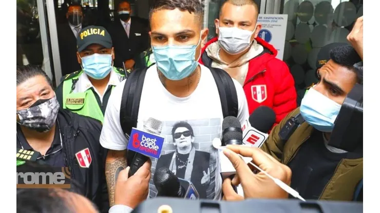 Paolo Guerrero llegó a Lima y reveló que nunca hubo comunicación con Alianza Lima. Foto: Best Cable