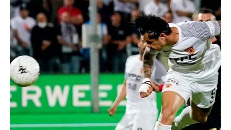 Gianluca Lapadula anotó el 1-0 del Benevento ante el Ascoli. (Foto: Twitter Benevento)
