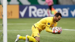 José Carvallo mostró su deseo de que el actual técnico interino de Universitario se quede más tiempo. Foto: Getty