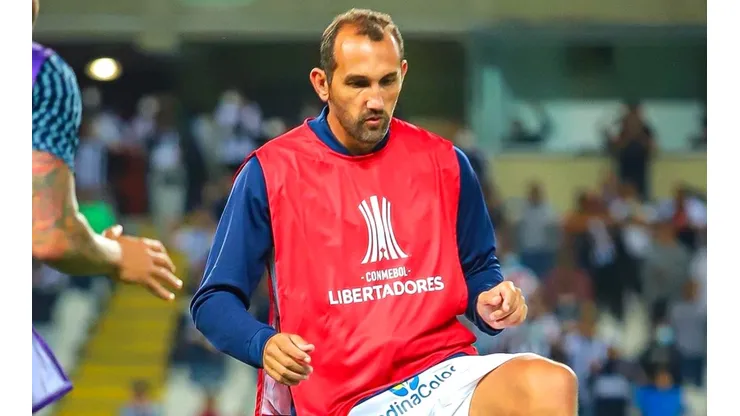 Hernán Barcos, defensa de Alianza Lima. (Foto: Twitter Alianza Lima)