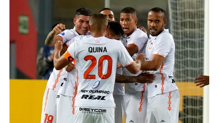 Ayacucho FC juega ante Jorge Wilstermann por la Copa Sudamericana. (Foto: AP)