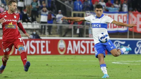 Llegas golpeados: Universidad Católica recibió sanción antes de enfrentar a Sporting Cristal