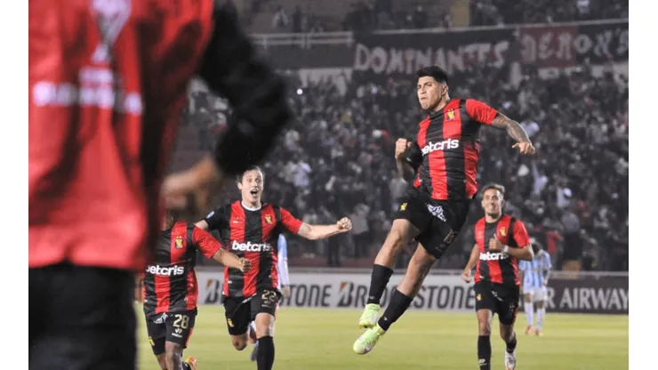 Luis Iberico tras doblete y victoria vs. Racing Club: "Trabajo para volver a la Selección Peruana"