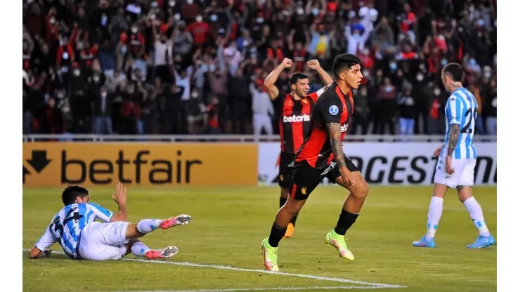 FBC Melgar derrotó 3-1 a Racing Club de Argentina por Copa Sudamericana. (Foto: Twitter FBC Melgar)