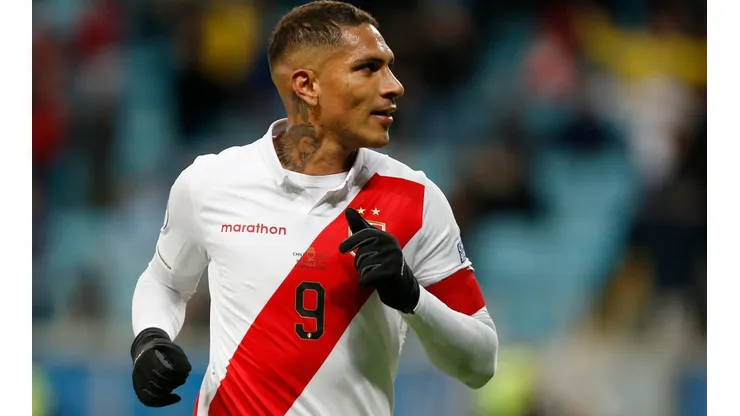Sucesor de Paolo Guerrero que se retiró del fútbol en el 2021, ahora trabaja para el PSG. Foto: Getty