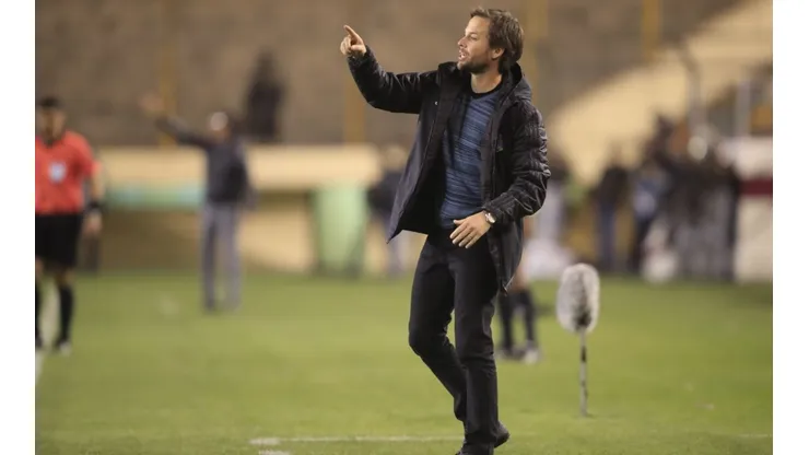 Manuel Barreto criticó duramente a la FPF por no reactivar el torneo de reservas. Foto: Andina