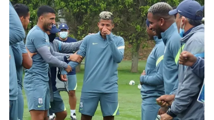 Momento durante la concentración de Alianza Lima. (Foto: Instagram Leiton)
