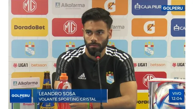 El volante de Sporting Cristal declaró en conferencia de prensa este miércoles en la Florida. Foto: GOLPERÚ