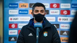 El asistente técnico de Roberto Mosquera, fue el encargado de declarar en conferencia de prensa. Foto: Sporting Cristal