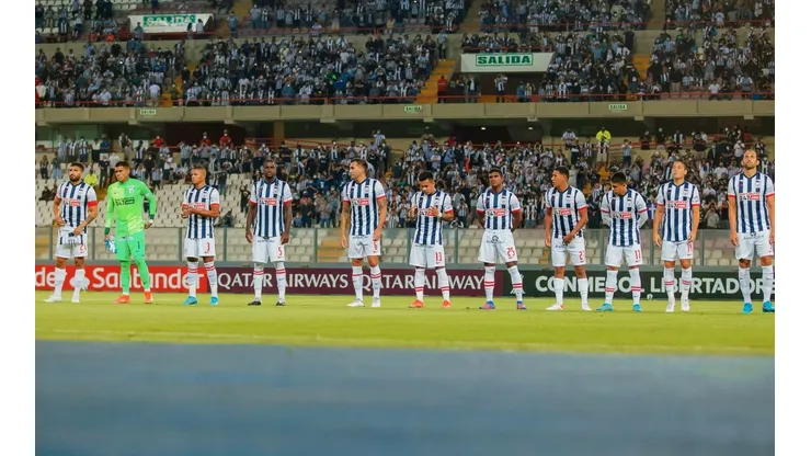 Alianza Lima, en su debut en la Copa Libertadores 2022. (Foto: Twitter Alianza Lima)