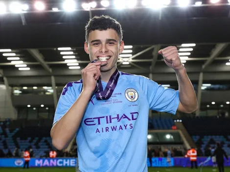 El juvenil del Manchester City con raíces peruanas que pide ser llamado a la Selección Peruana
