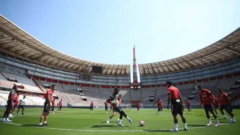 A un día del partido: Ricardo Gareca trabajó este equipo titular con miras a Paraguay