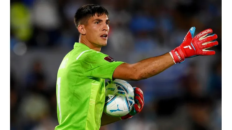 Sergio Rochet, portero de Uruguay ante Perú. (Foto: Getty Images)