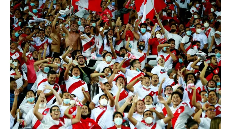 Perú se mide ante Paraguay este martes por las Eliminatorias Sudamericanas. (Foto: Getty Images)