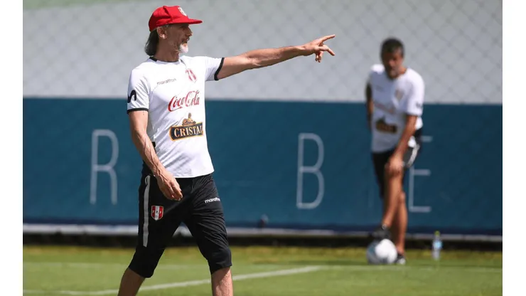 ¿Cómo le fue a Ricardo Gareca como entrenador de Perú ante Uruguay?