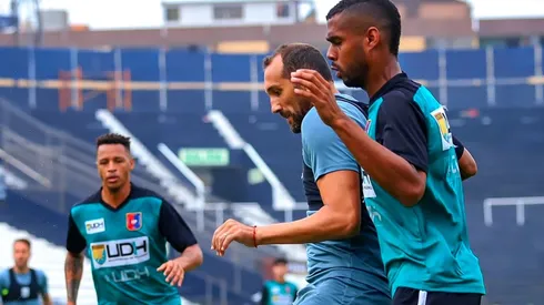 Hernán Barcos, delantero de Alianza Lima. (Foto: Twitter Alianza Lima)