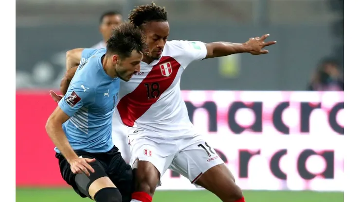 Perú juega este jueves ante Uruguay en el estadio Centenario. (Foto: Getty Images)