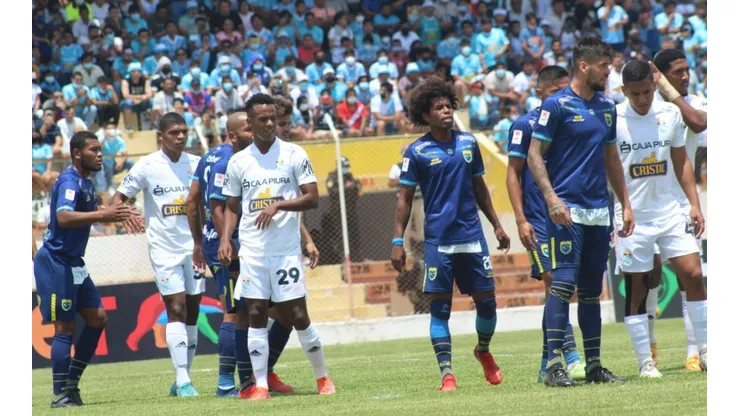 Roberto Mosquera: "A pesar de la cancha hemos jugado muy bien el partido"