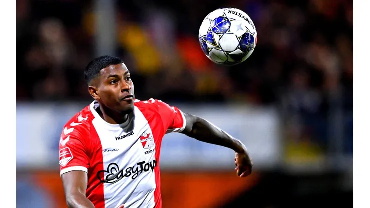 Miguel Araujo, defensor del FC Emmen. (Foto: Getty Images)