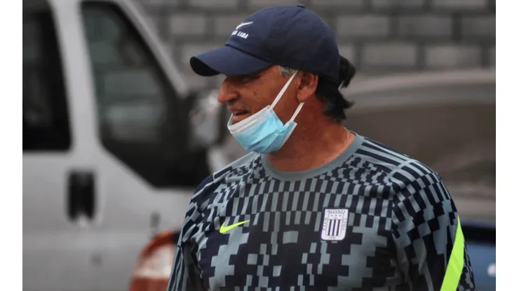 La peor racha de Carlos Bustos al mando de Alianza Lima
