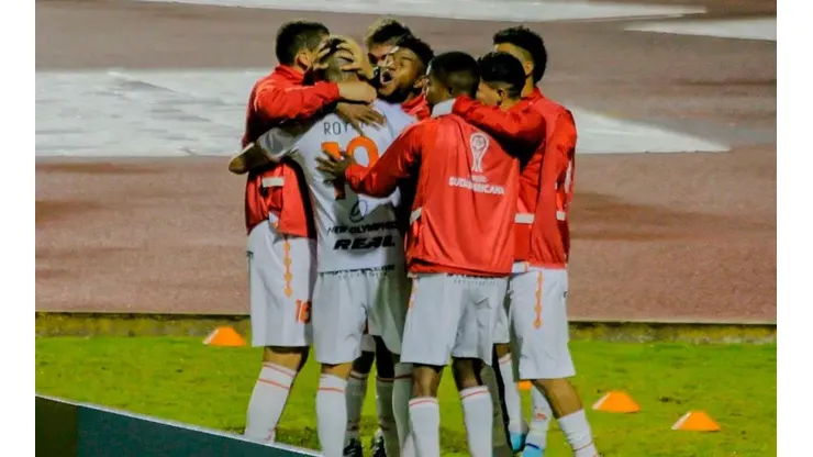 Ayacucho celebra el triunfo ante Sport Boys. Foto: Ayacucho (Twitter)