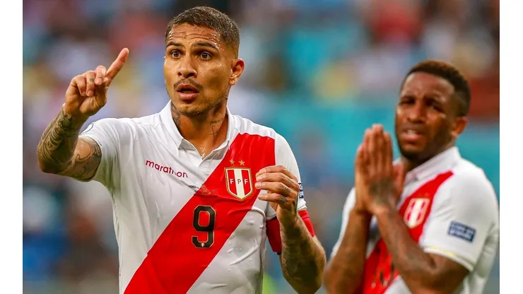 Paolo Guerrero y Jefferson Farfán quedaron fuera de la última convocatoria de Perú. (Foto: Getty Images)