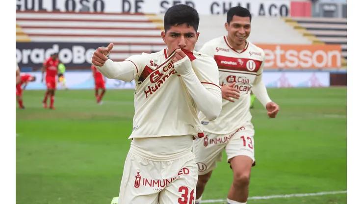 Es oficial: Piero Quispe renovó con Universitario de Deportes por tres temporadas