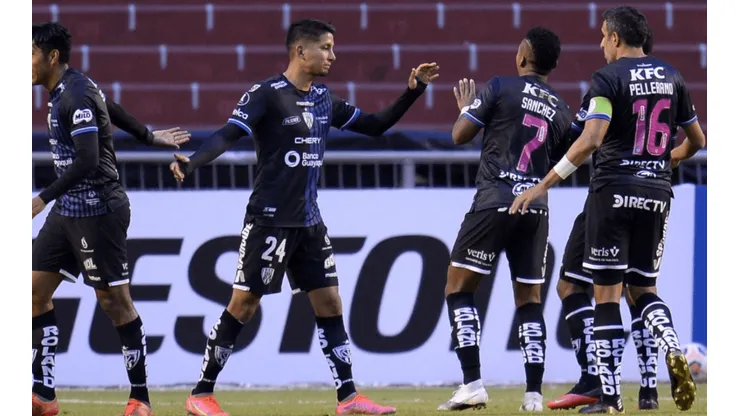 Lo quisieron Alianza Lima, Universitario y Cristal: hoy confirmaron que jugará en el fútbol peruano