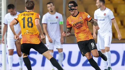 El gesto de Benevento a Gianluca Lapadula para confirmar que ya están en paz