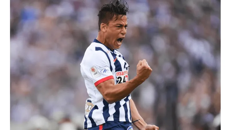 Con Benavente de titular: Carlos Bustos trabaja oncena para visitar a FBC Melgar